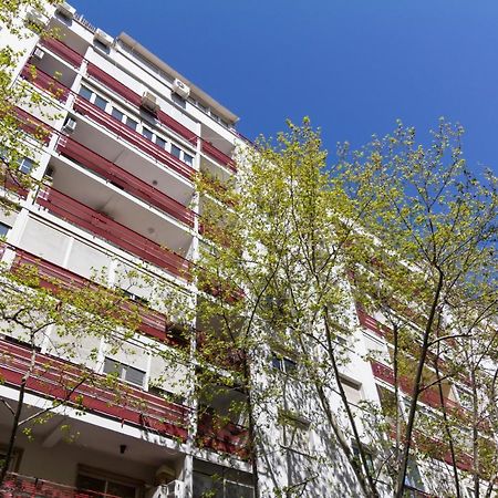 Dobohomes - Clara Del Rey Madrid Exterior photo